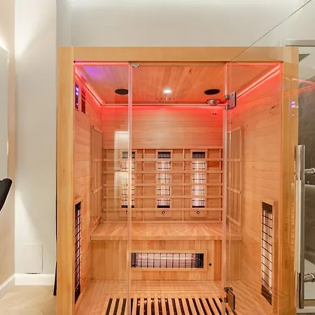 Vatican 3 Bedrooms And Private Sauna And Gym アパート ローマ